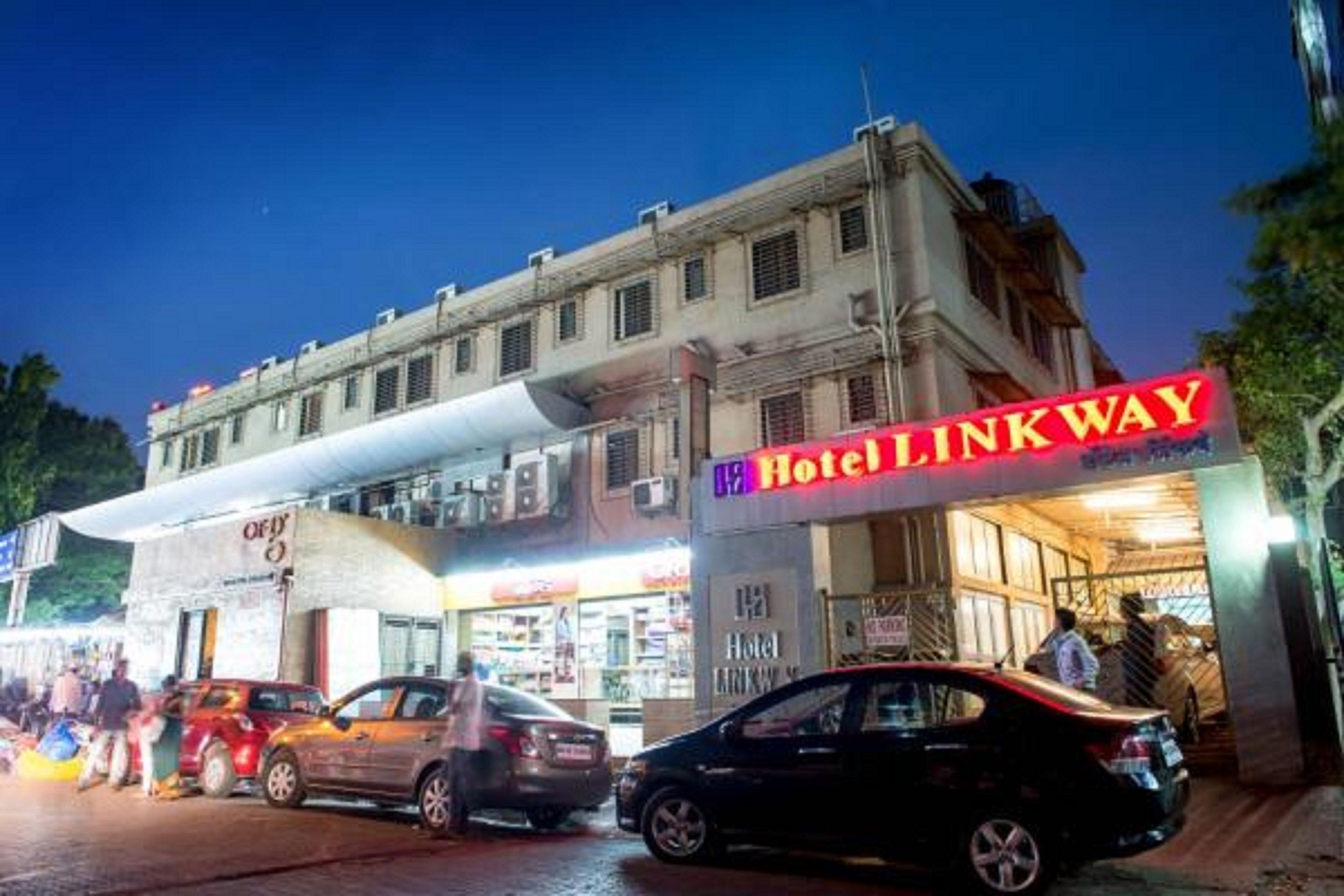 Hotel Linkway, Mumbai
